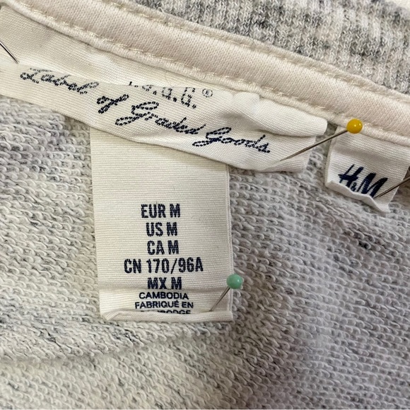 H&M tunic top, lace front, long sleeve - Picture 5 of 11